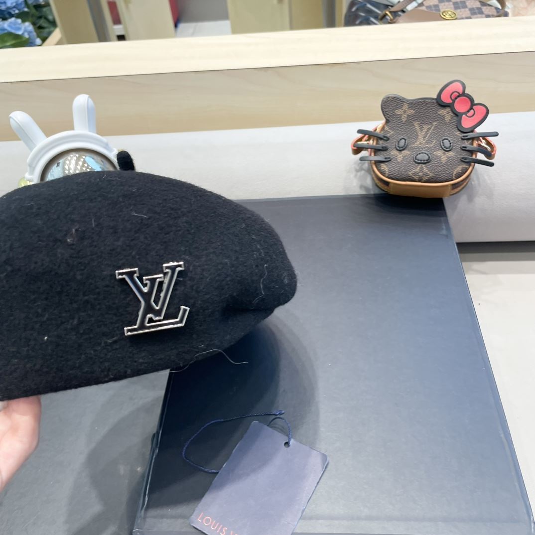 Louis Vuitton Caps